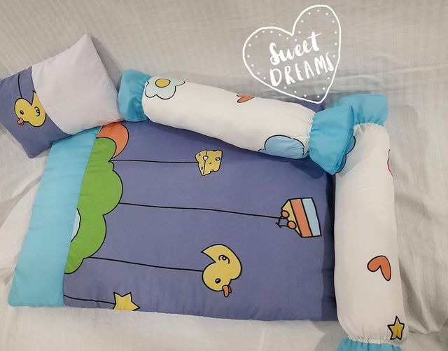 Baby quilt and pillow set hotsell